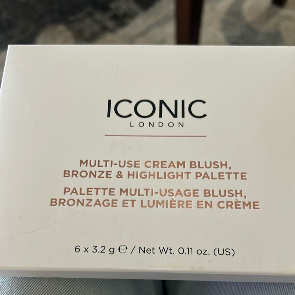 ICONIC London Cream Blush and Highlight Palette